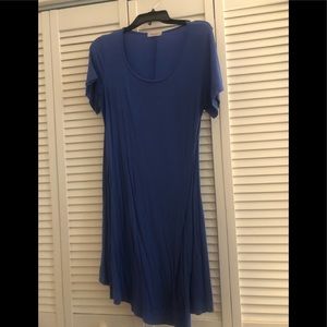 Short sleeve dress
